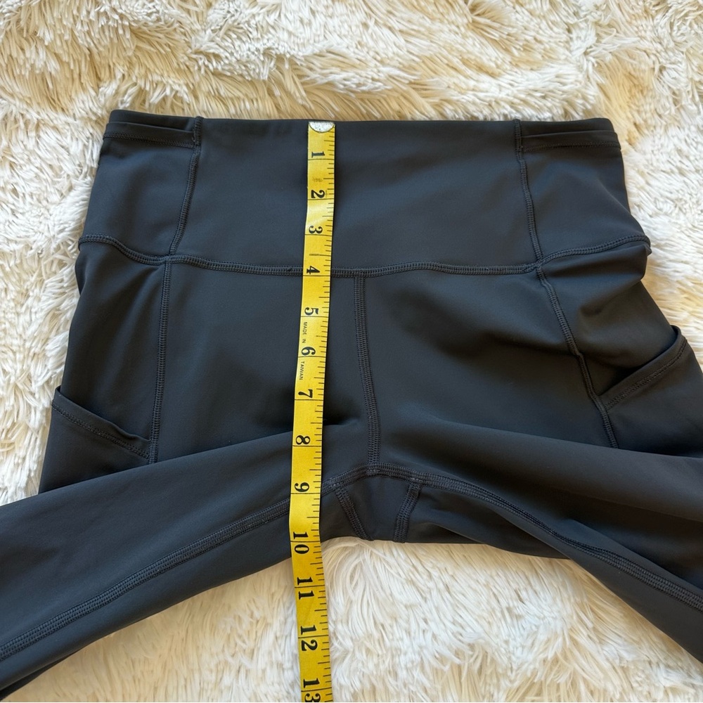 Lululemon Fast & Free Charcoal Gray Crop Leggings Size: 6 - Picture 4 of 6